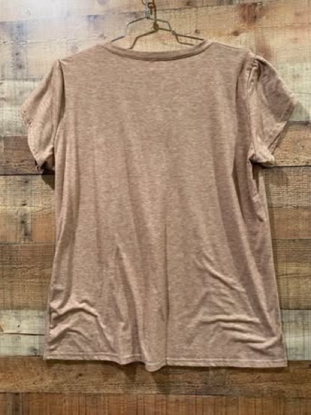 Set of Two Casual Tops -Hummingbirds & Floral Accents Brown & Tan Size XL - Picture 8 of 10